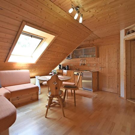 Quaint Farmhouse in Langenbach near the Lake Exterior foto