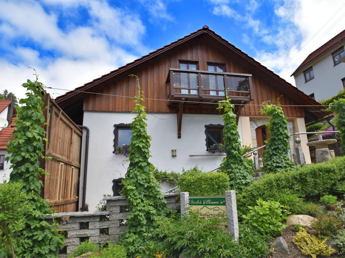 Quaint Farmhouse in Langenbach near the Lake Exterior foto